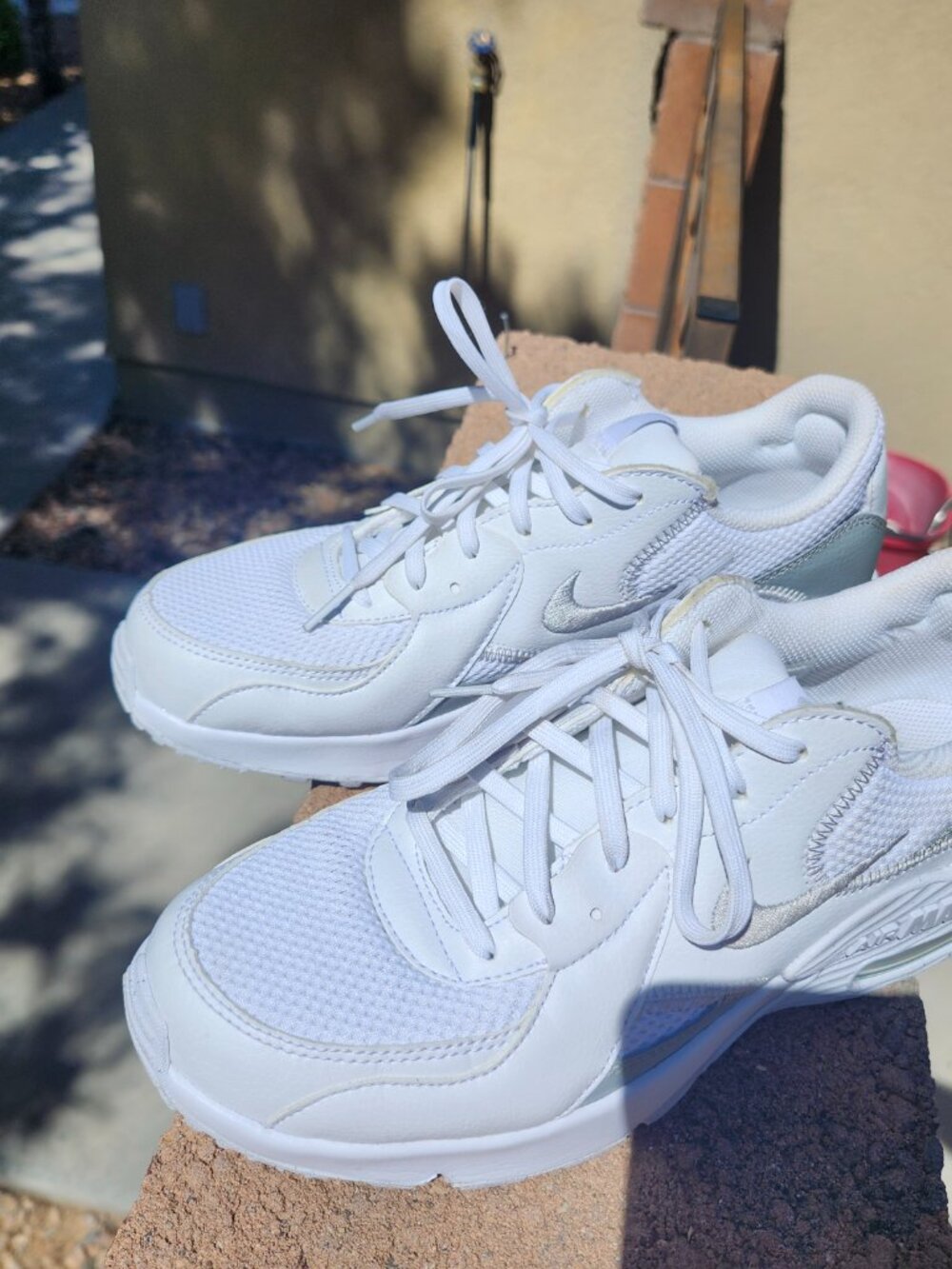 Nike Air Max EXCEE Women Athletic Shoes White/Platinum Sz 9 AUTHENTIC - Picture 2 of 10